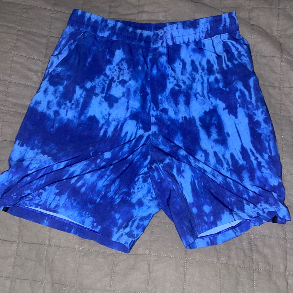 Lululemon Shorts Dark Blue Tiedye Colorway